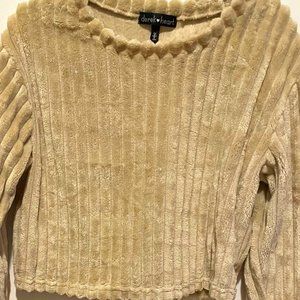NWT - Derek Heart Juniors Ribbed Faux-Fur Sweat
